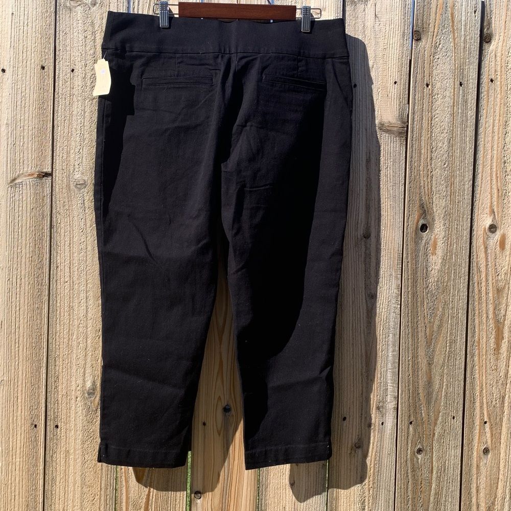 Take 50% OFF- St. John's Bay Black Ankle Pants, Size-16P - Picture 8 of 11